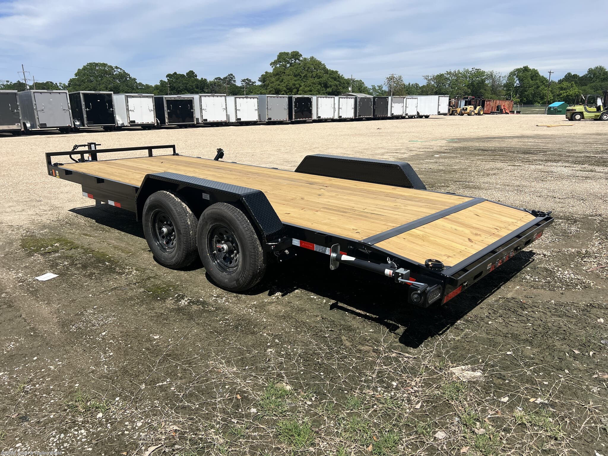 2026 CH 83" x 20' Tandem Axle Equipment Trailer by Load Trail from Truck & Trailer World in Denham Springs, Louisiana