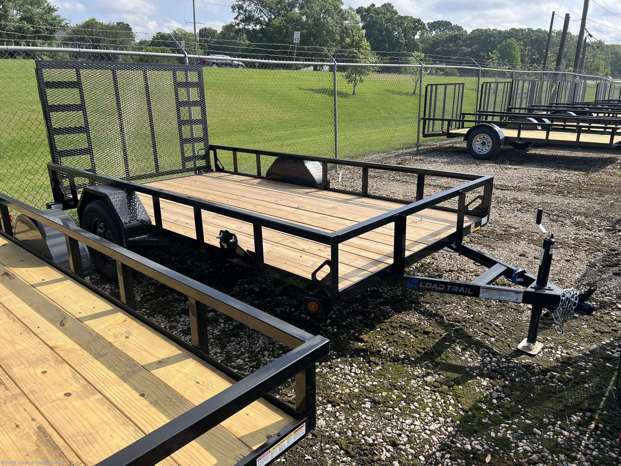 2026 Load Trail SE 77" x 12' Single Axle