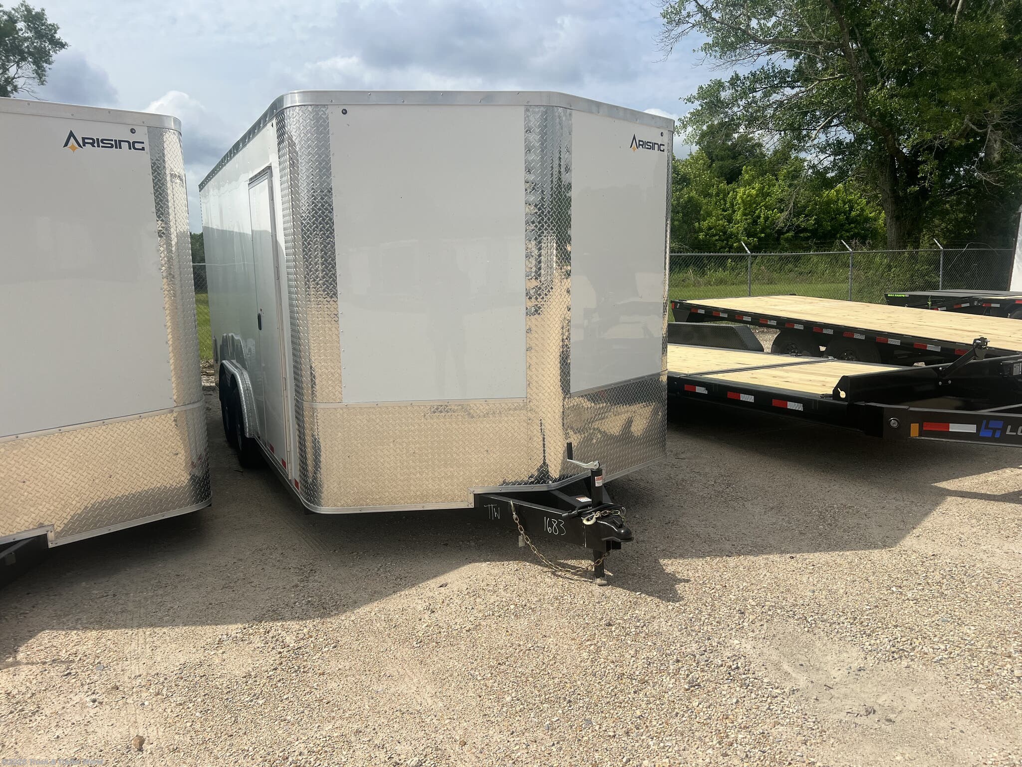 2026 Arising 8.5' x 16' Tandem Axle Enclosed