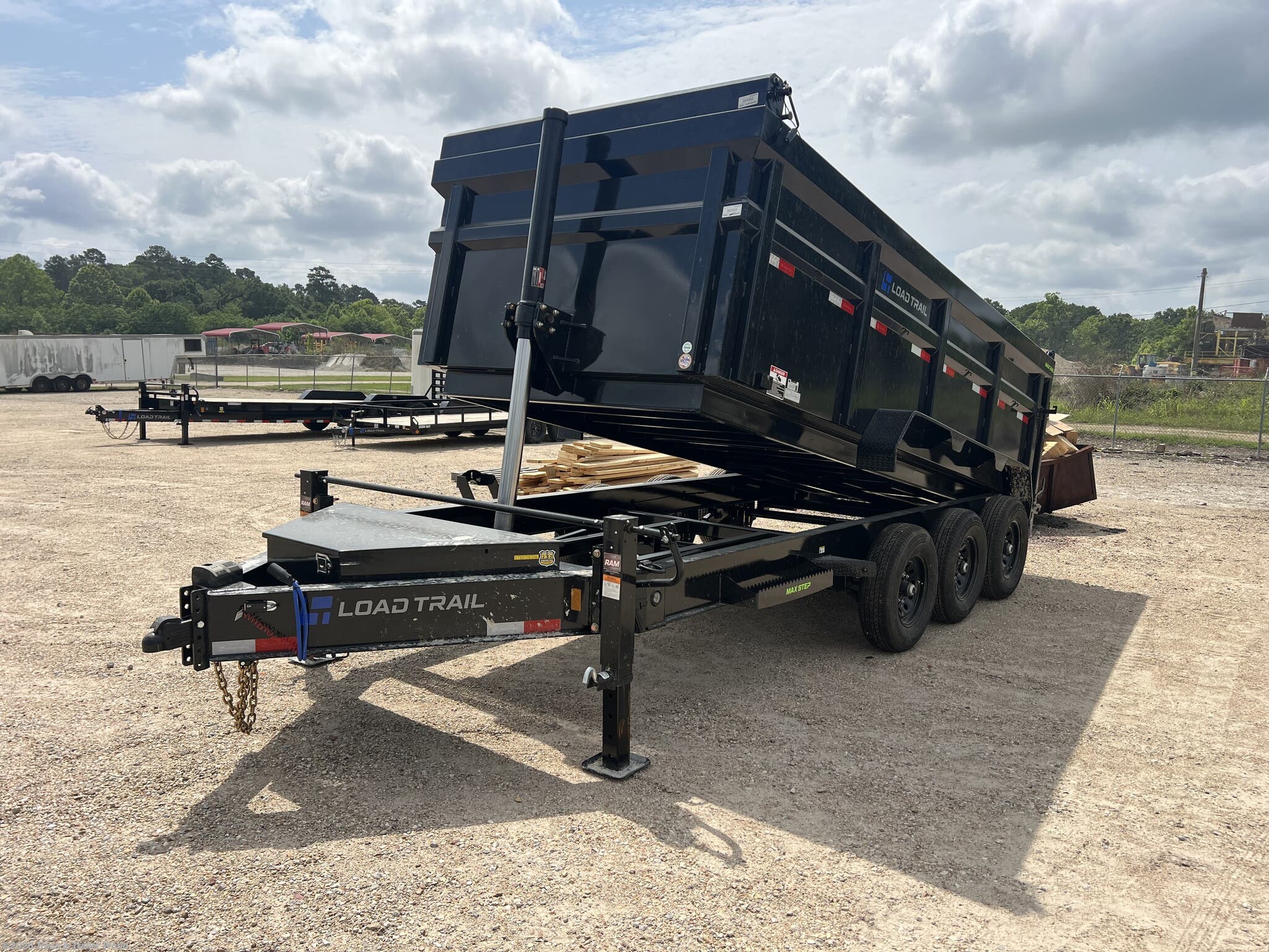 2026 Load Trail DL 83" x 16' Triple Axle Dump Low-Pro Dump Trailer - New Dump Trailer for sale by Truck & Trailer World in Denham Springs, Louisiana