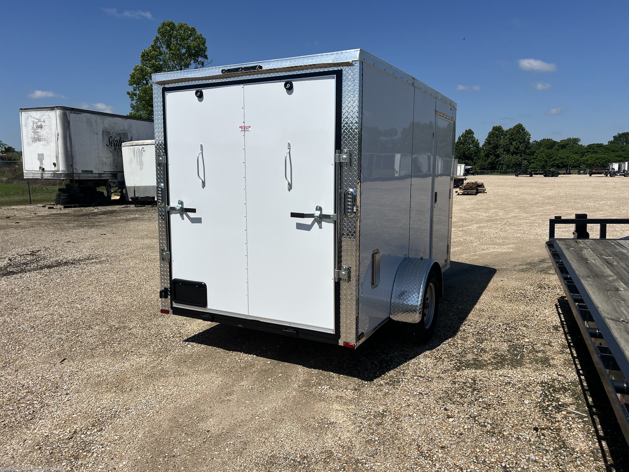 New 2026 Arising 6' x 10' Single Axle Enclosed available in Denham Springs, Louisiana