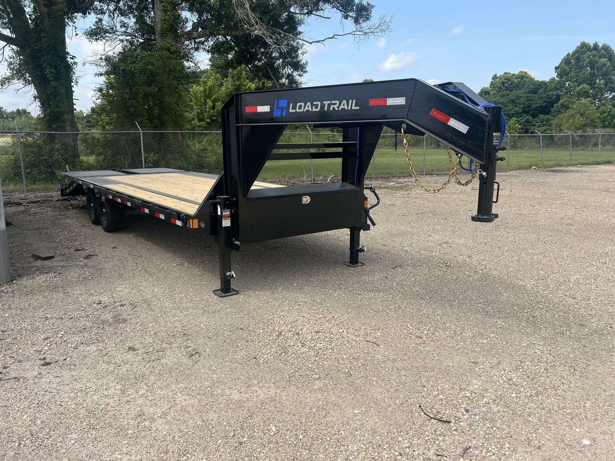 2026 Load Trail GP 102" x 25' Single Wheel Low-Pro Gooseneck