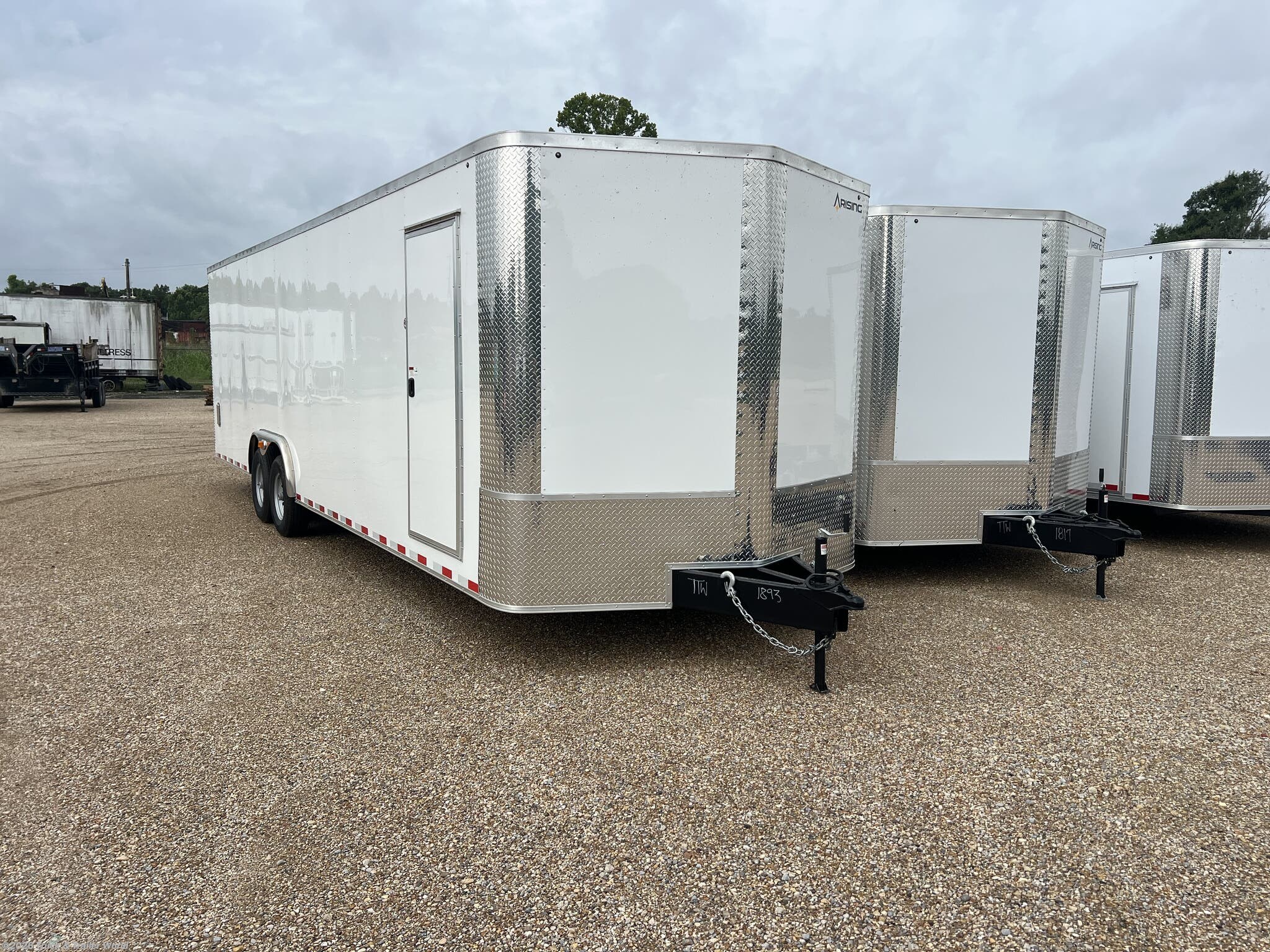 2026 Arising 8.5' x 28' Tandem Axle Enclosed