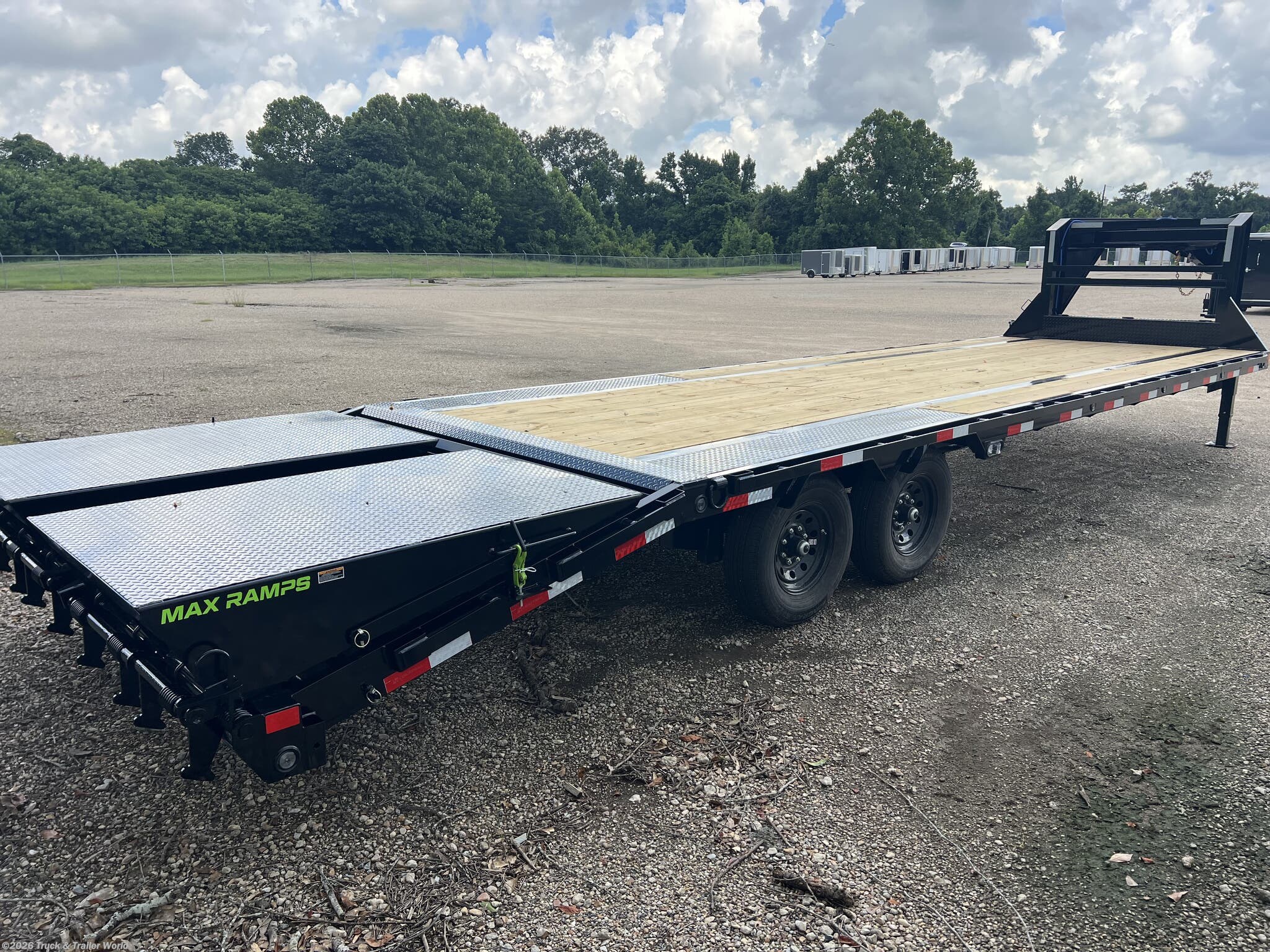 New 2026 Load Trail GP 102" x 30' Single Wheel Low-Pro Gooseneck available in Denham Springs, Louisiana