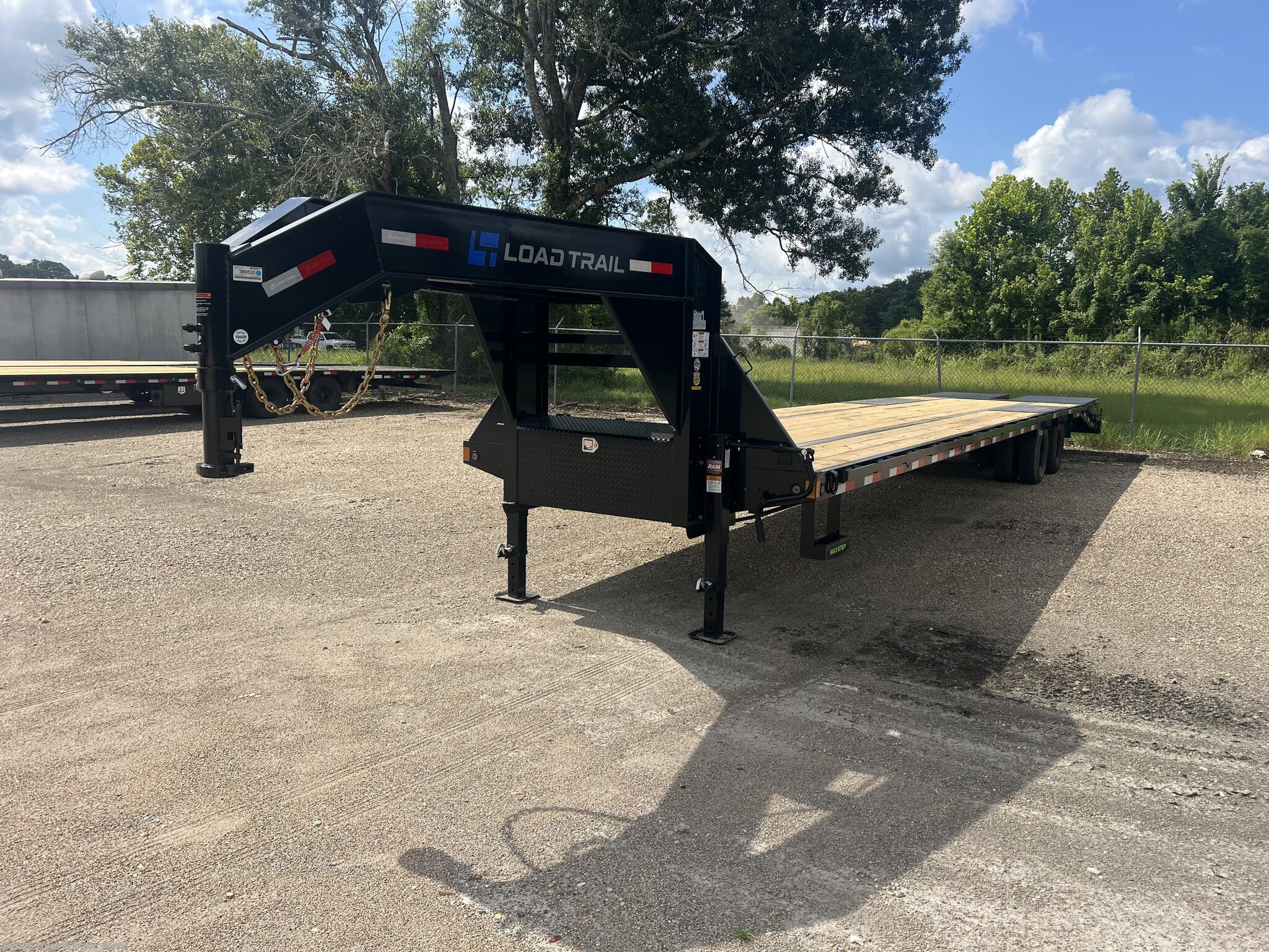 2027 Load Trail GP 102" x 40' Tandem Low-Pro Gooseneck w/Under Frame - New Deckover/Flat Deck Trailer for sale by Truck & Trailer World in Denham Springs, Louisiana