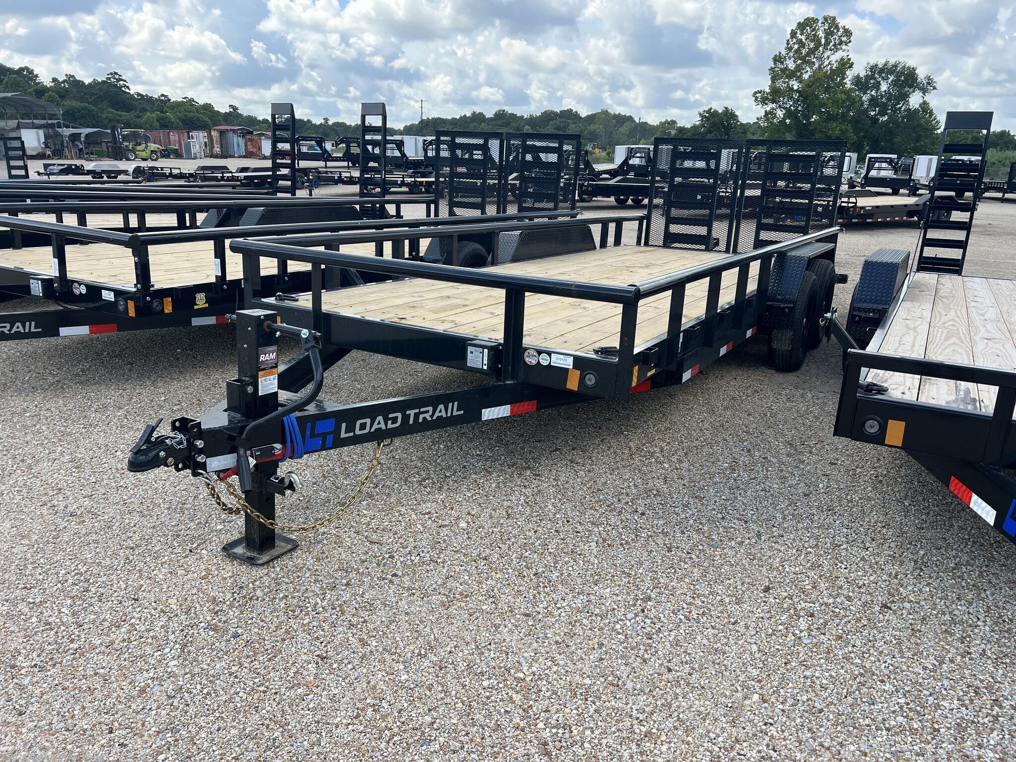 2026 Load Trail CS 83" x 20' Tandem Equipment Trailer
