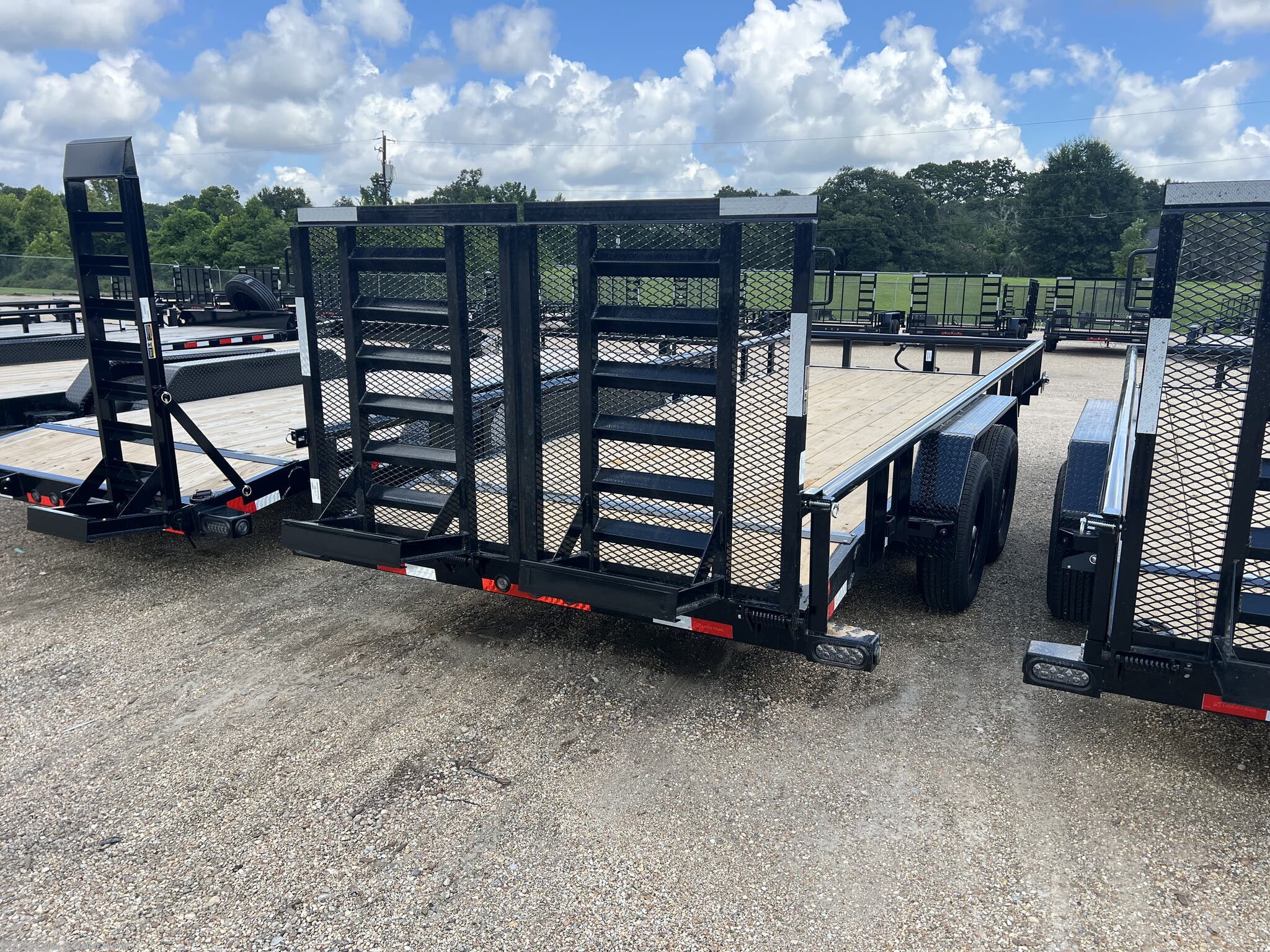 2026 CS 83" x 20' Tandem Equipment Trailer by Load Trail from Truck & Trailer World in Denham Springs, Louisiana