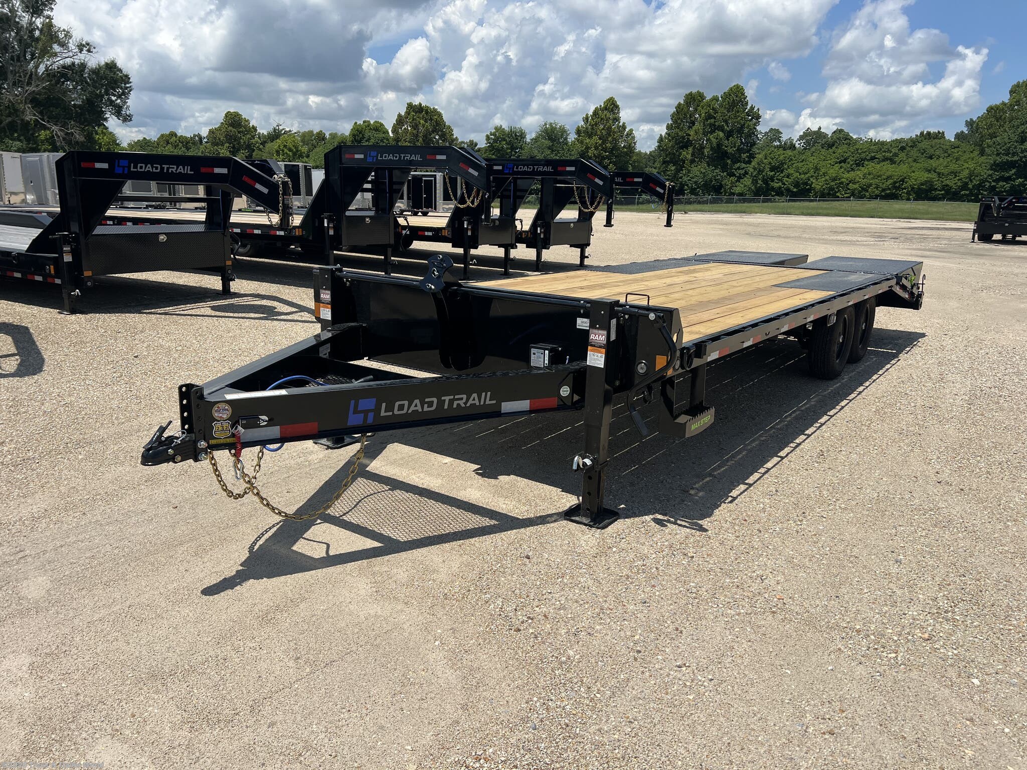 2027 Load Trail PS 102" x 24' Tandem Standard Deckover