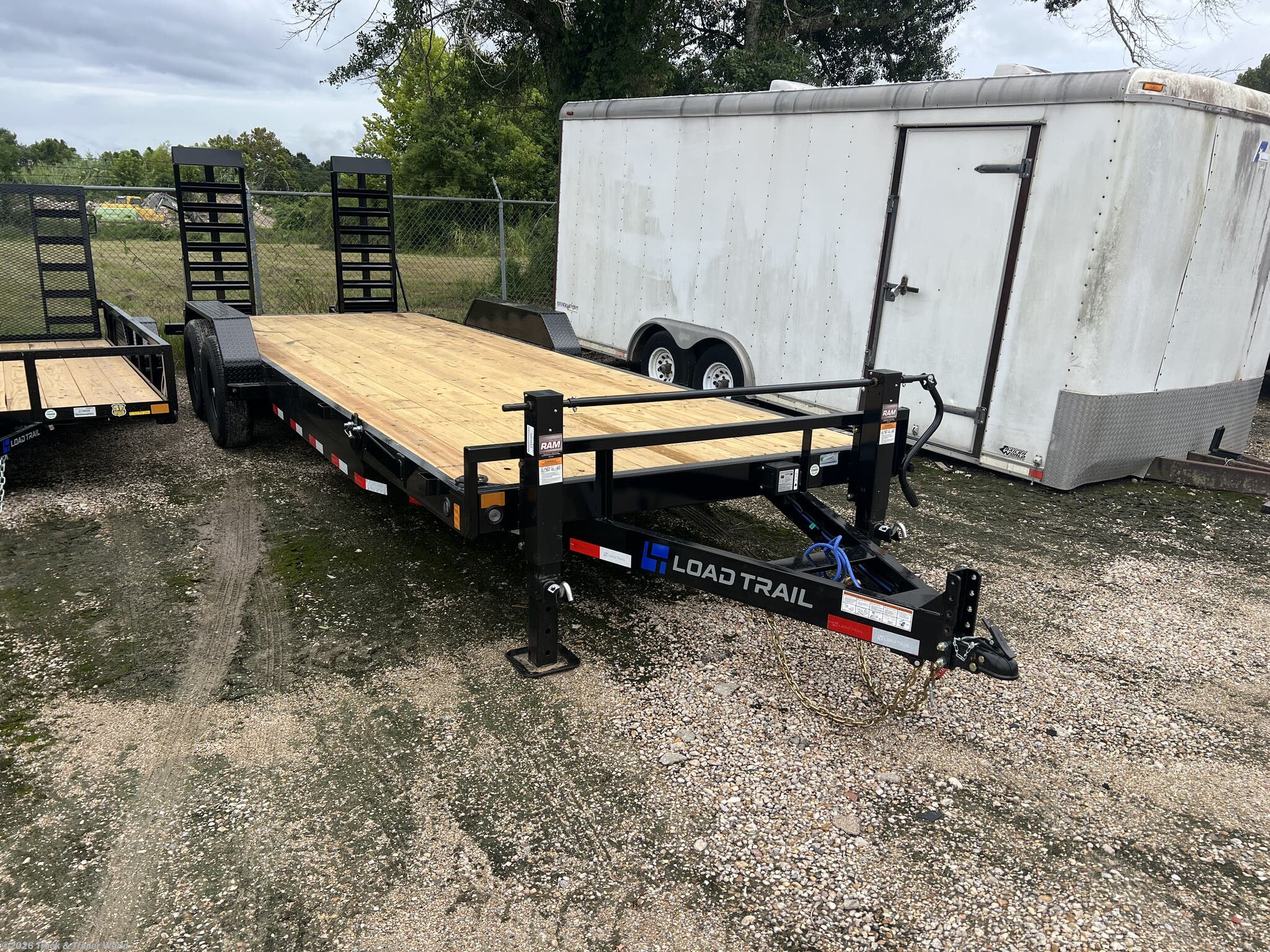 2027 Load Trail CH 83" x 24' Tandem Axle Equipment Trailer - New Equipment Trailer for sale by Truck & Trailer World in Denham Springs, Louisiana