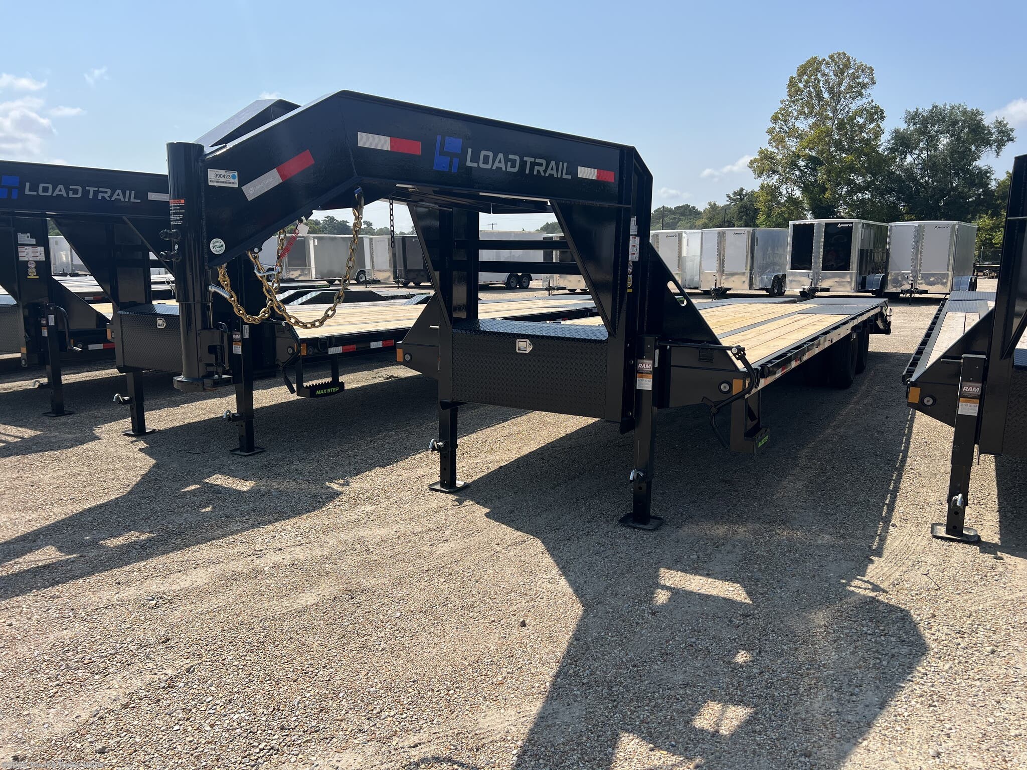 2027 Load Trail GP 102" x 30' Tandem Low-Pro Gooseneck - New Deckover/Flat Deck Trailer for sale by Truck & Trailer World in Denham Springs, Louisiana