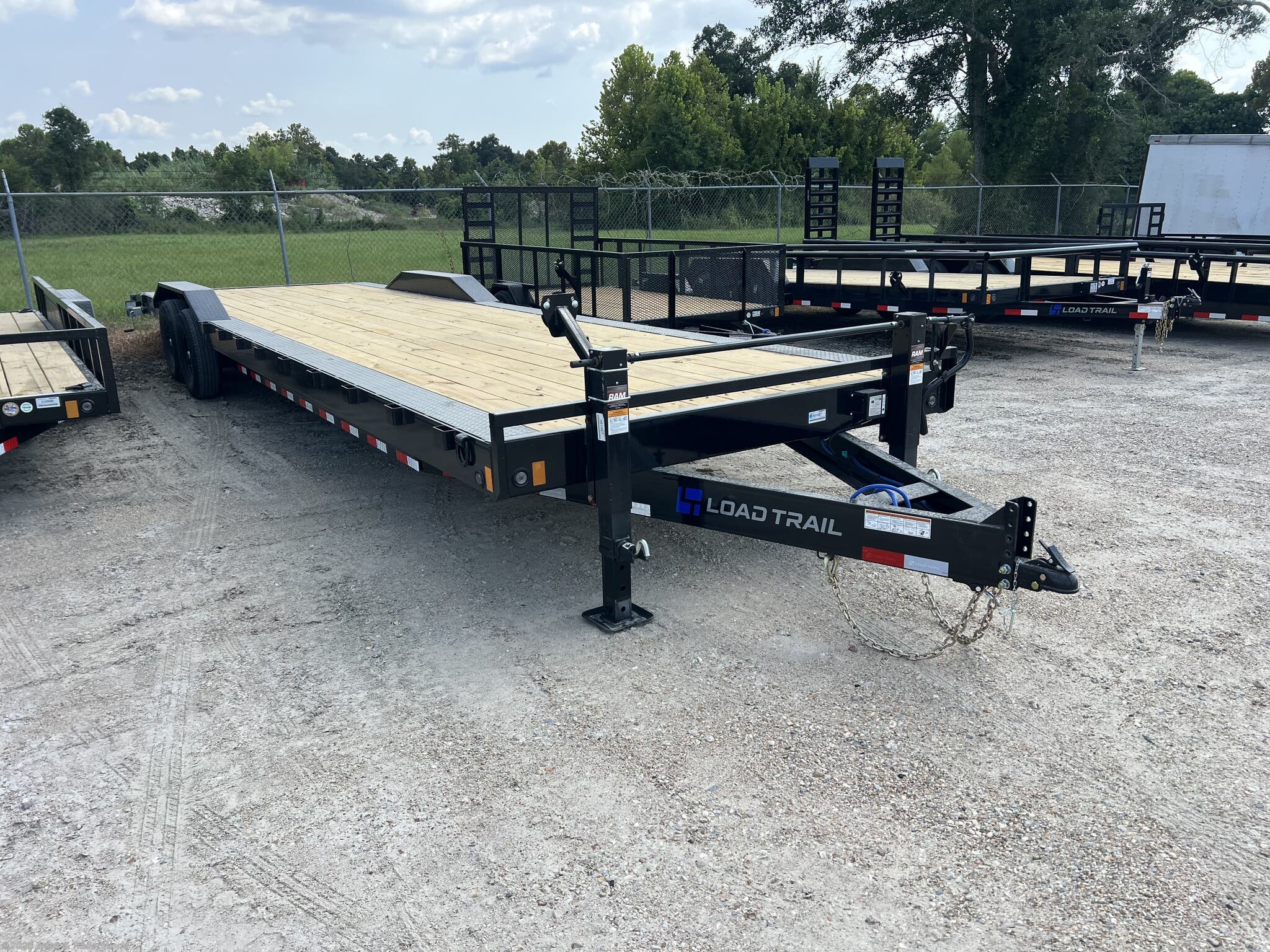 2027 Load Trail CH 102" x 32' Tandem Axle Equipment Trailer