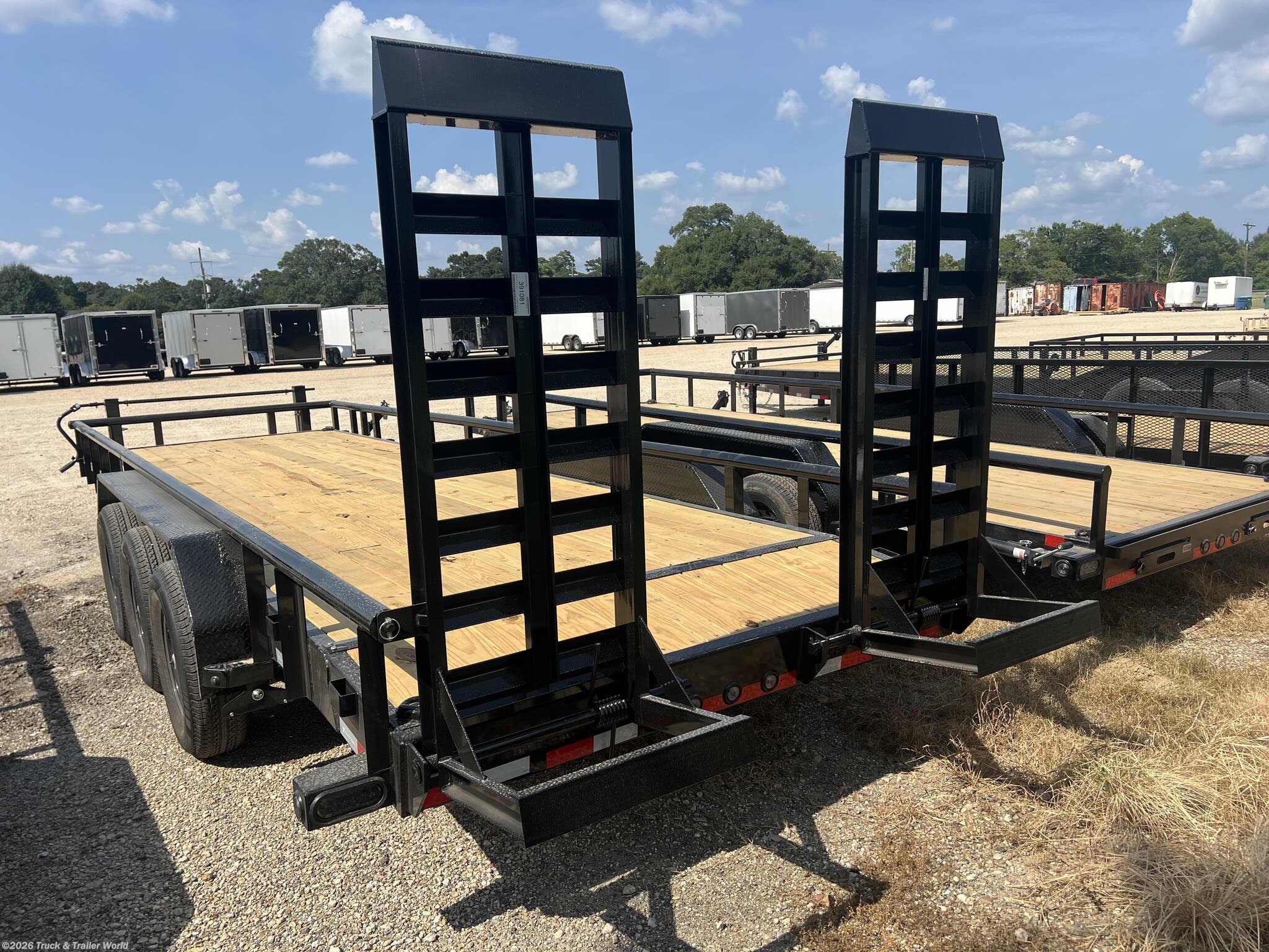 2027 CS 83" x 24' Triple Axle Equipment w/ Side Rails by Load Trail from Truck & Trailer World in Denham Springs, Louisiana