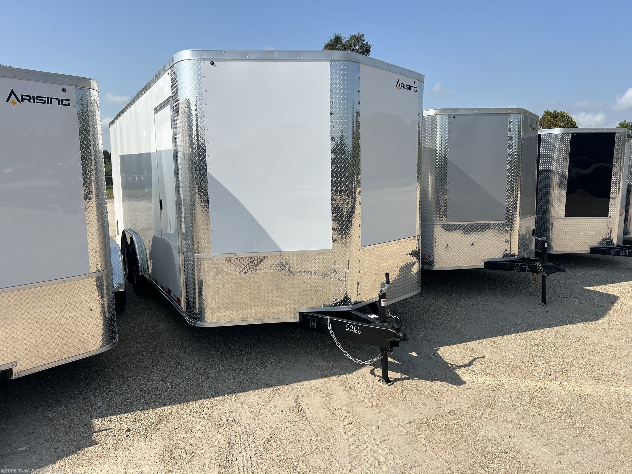 2026 Arising 8.5' x 18' Tandem Axle Enclosed