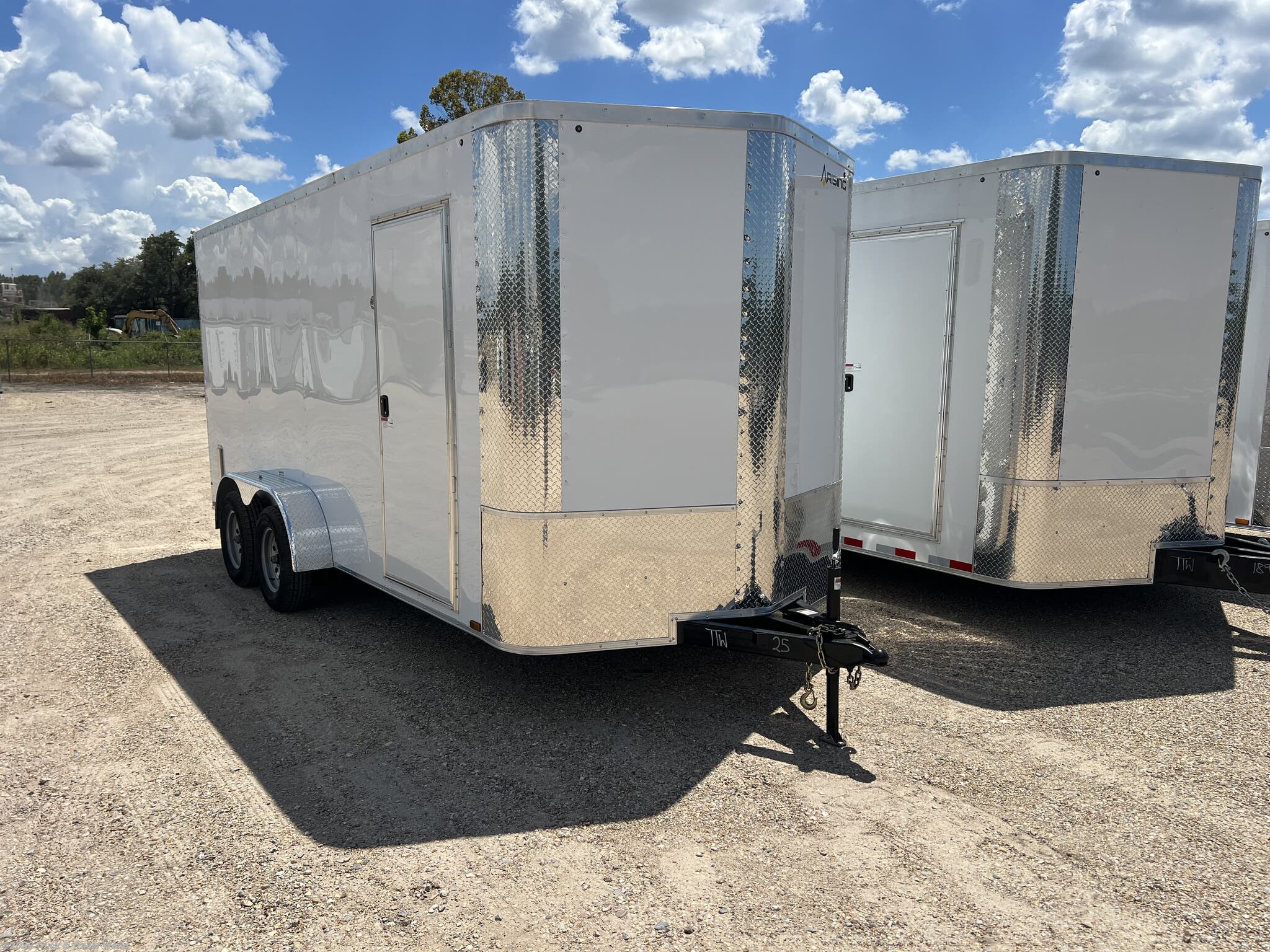 2027 Arising 7' x 16' Tandem Axle Enclosed