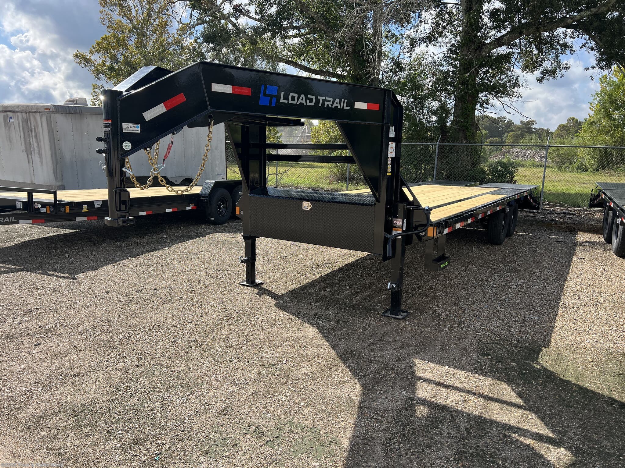 2026 Load Trail GP 102" x 25' Single Wheel Low-Pro Gooseneck - New Deckover/Flat Deck Trailer for sale by Truck & Trailer World in Denham Springs, Louisiana