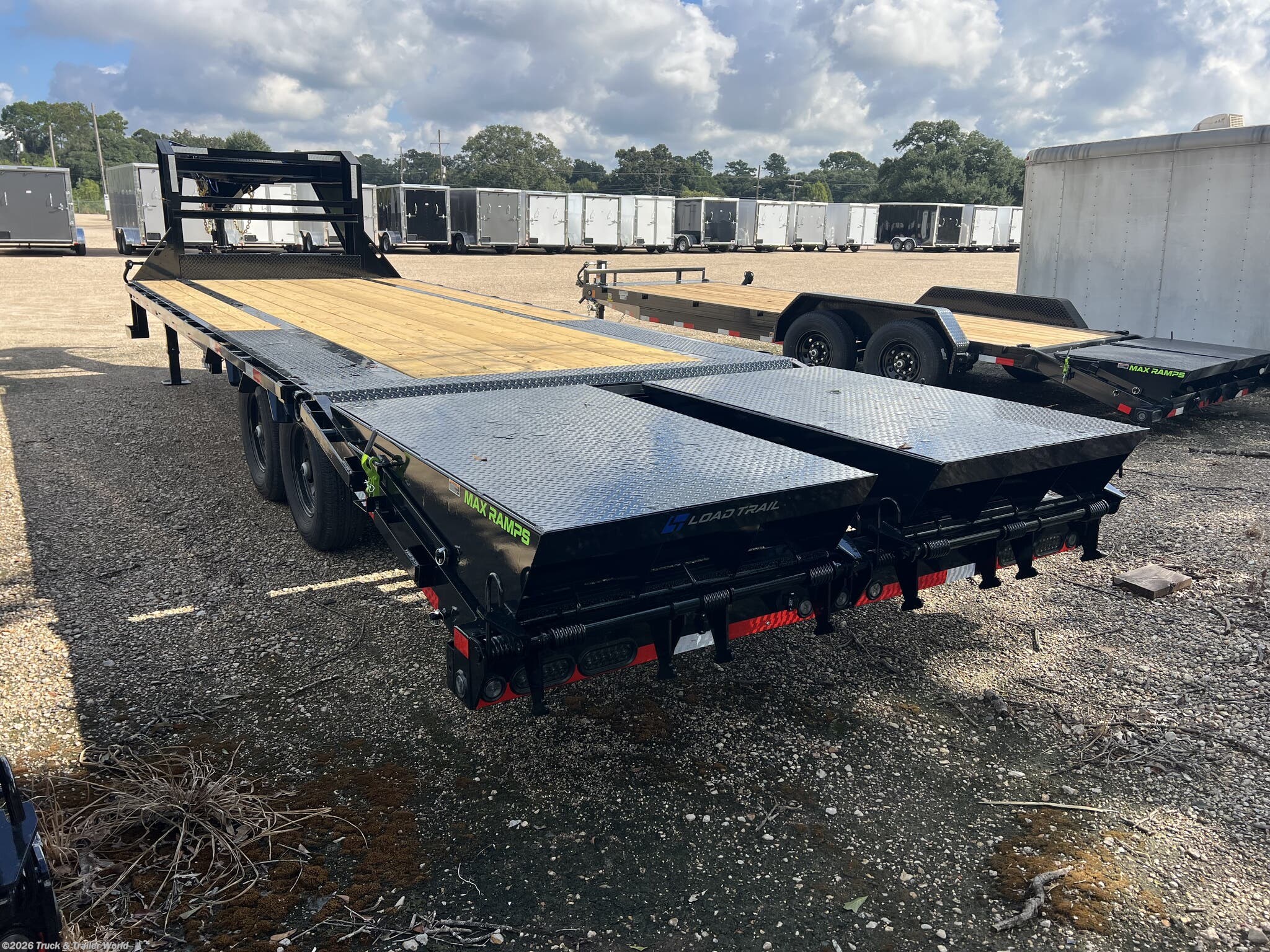 New 2026 Load Trail GP 102" x 25' Single Wheel Low-Pro Gooseneck available in Denham Springs, Louisiana