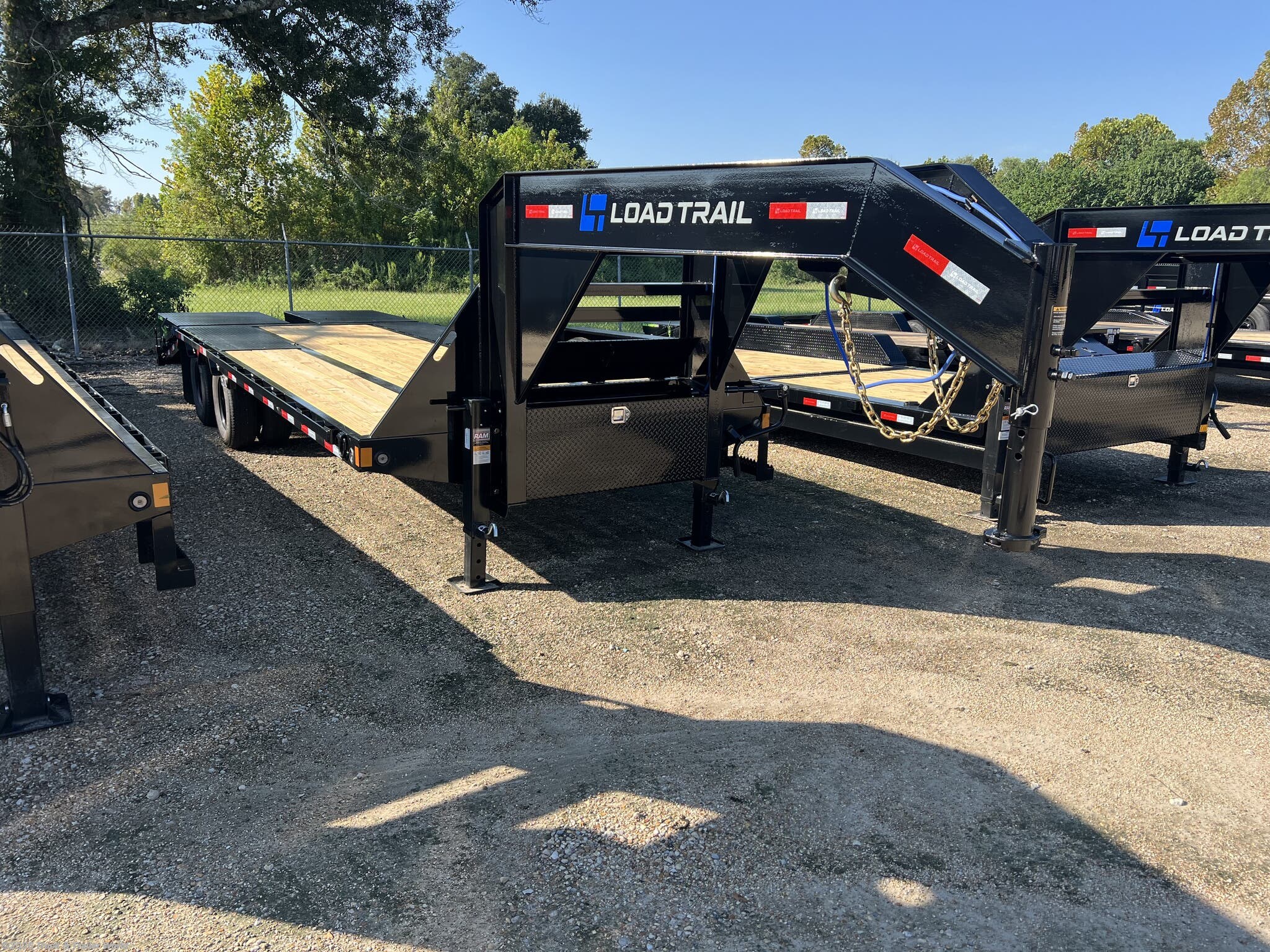 2027 Load Trail GP 102" x 25' Tandem Low-Pro Gooseneck