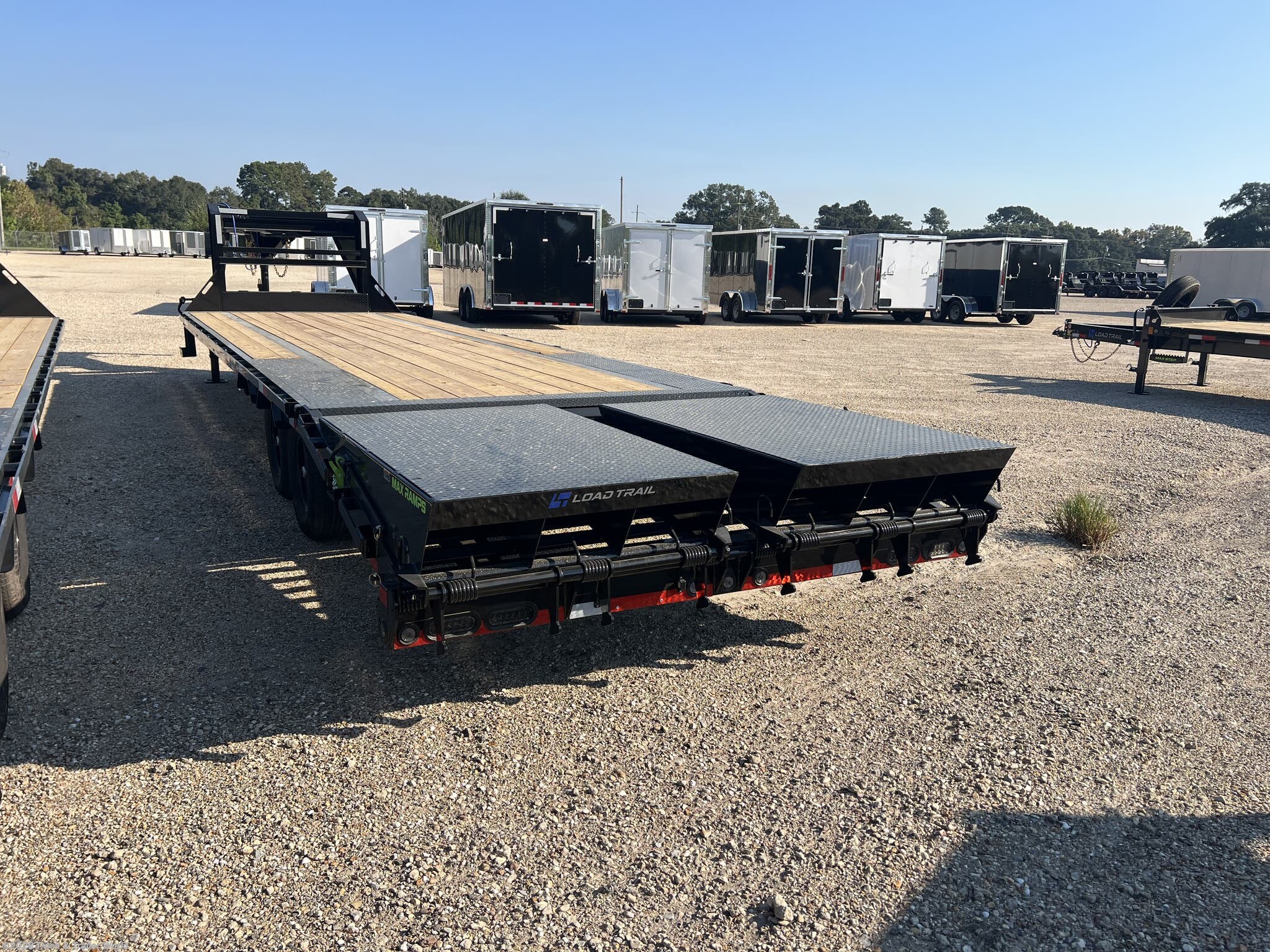 2027 GP 102" x 30' Single Wheel Low-Pro Gooseneck by Load Trail from Truck & Trailer World in Denham Springs, Louisiana