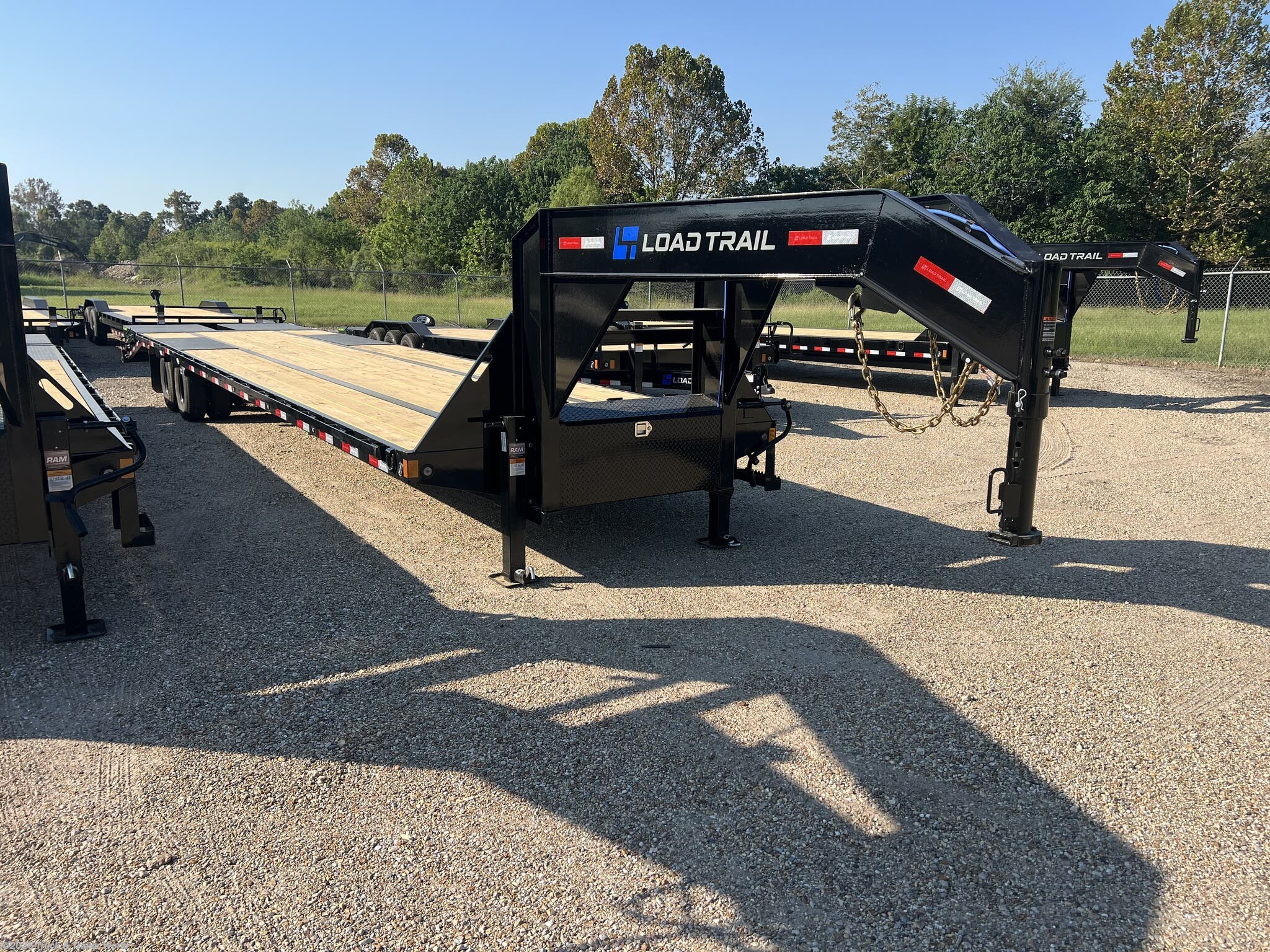 2027 Load Trail GP 102" x 40' Tandem Low-Pro Gooseneck