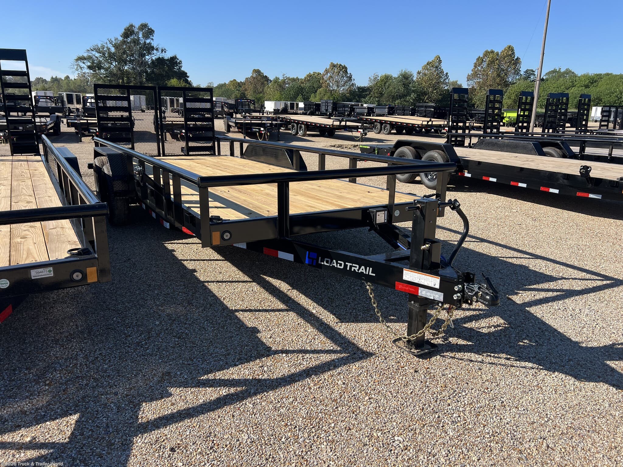 2027 Load Trail CS 83" x 20' Tandem Equipment