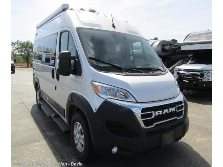 New 2025 Thor Motor Coach Rize 18M available in Davie, Florida