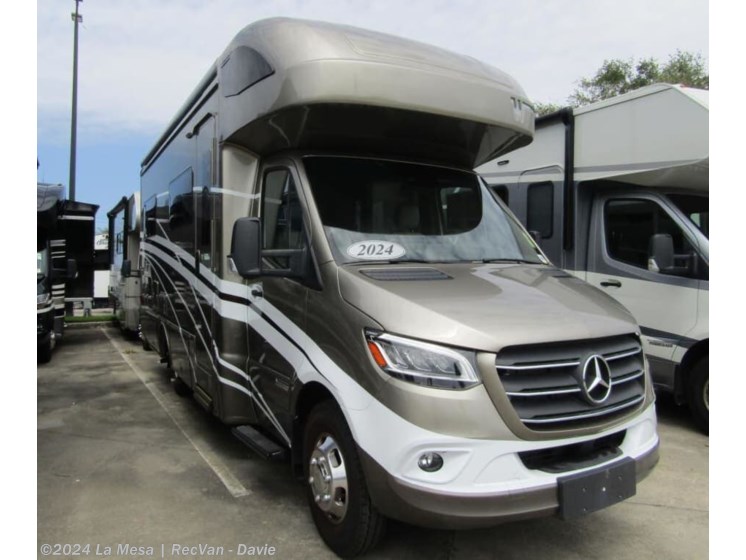 New 2024 Winnebago View WM524J available in Davie, Florida