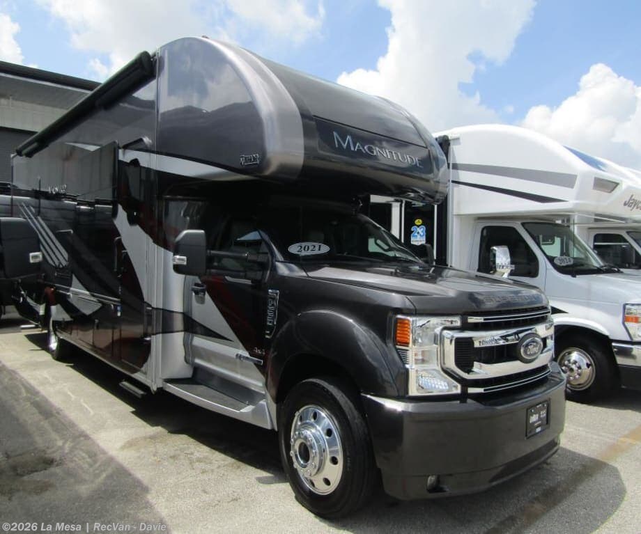 2021 Thor Motor Coach Magnitude SV34 RV for Sale in Davie, FL 33314 ...