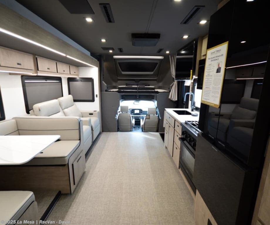 2026 Lineage Series F 31ZW-FBP by Grand Design from La Mesa | RecVan - Davie in Davie, Florida