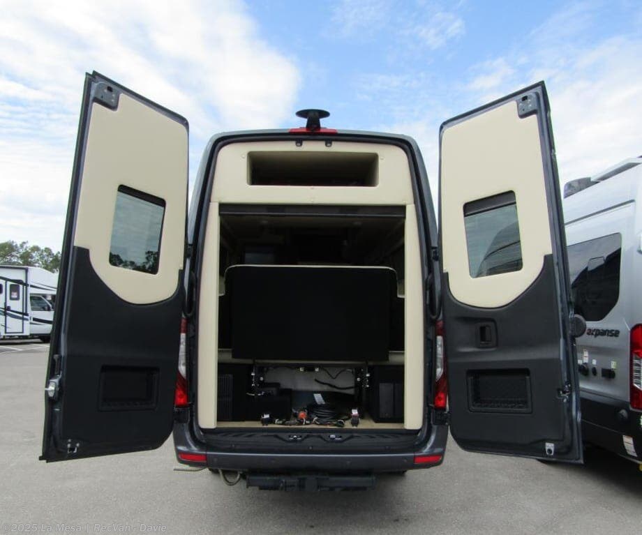 2025 Midwest Patriot MD4-RWD - New Class B For Sale by La Mesa | RecVan - Davie in Davie, Florida