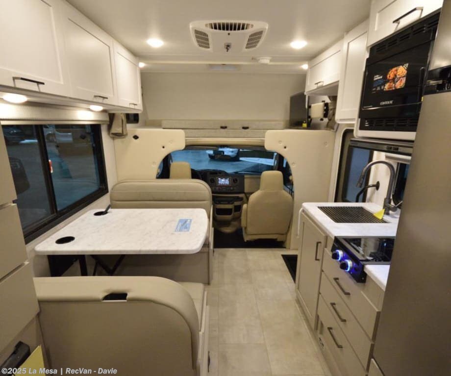 2026 Chateau 21Z by Thor Motor Coach from La Mesa | RecVan - Davie in Davie, Florida