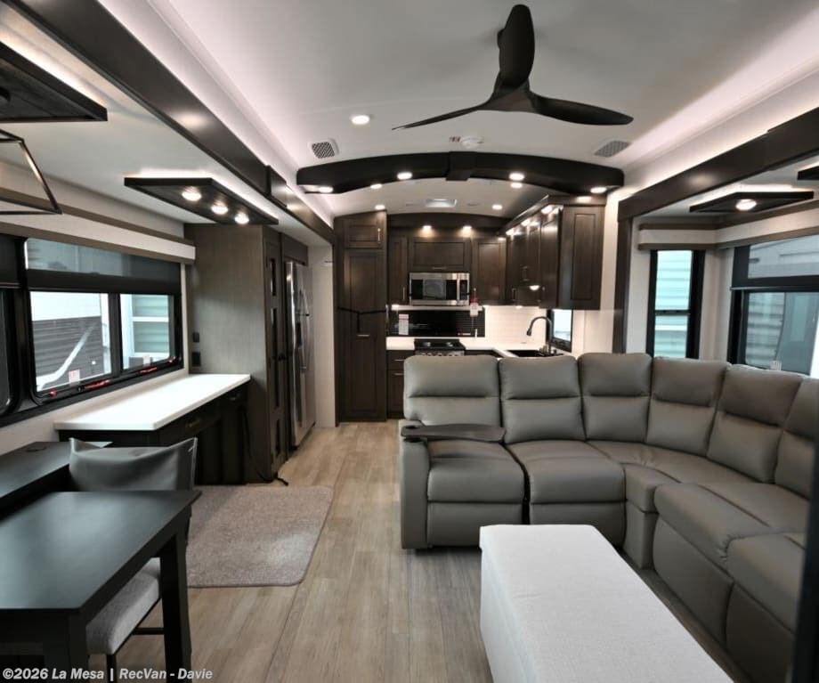 2026 Heartland Bighorn 39RK - New Fifth Wheel For Sale by La Mesa | RecVan - Davie in Davie, Florida