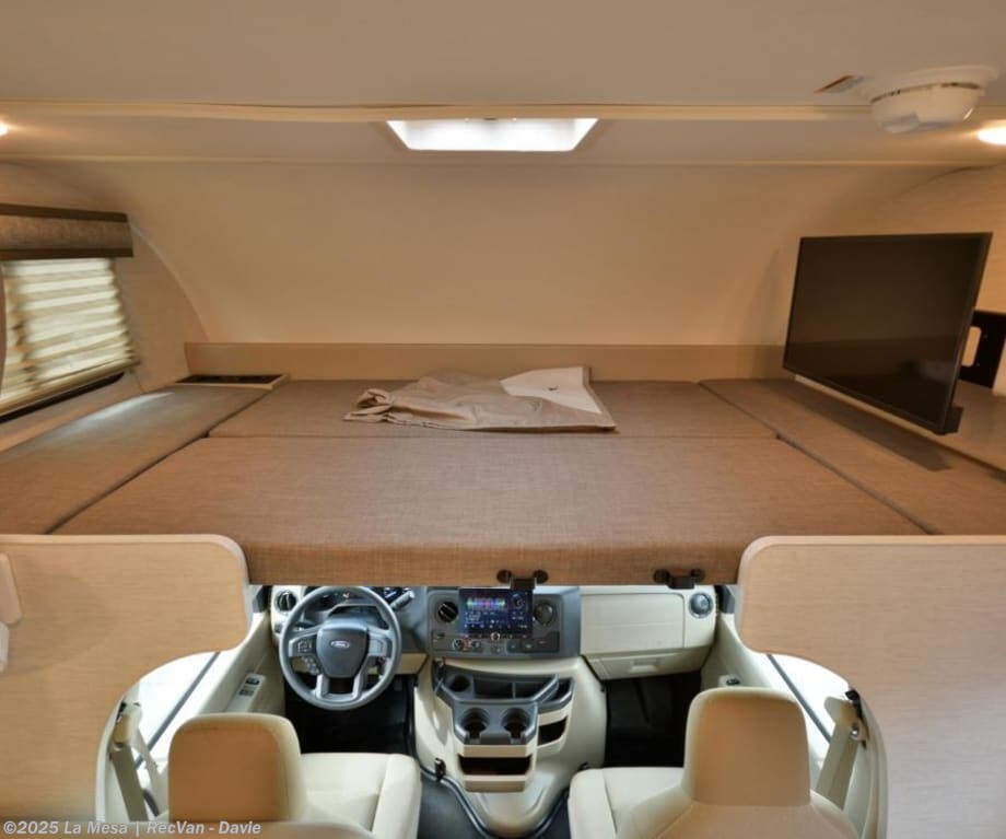 Used 2025 Thor Motor Coach Chateau 22Z available in Davie, Florida