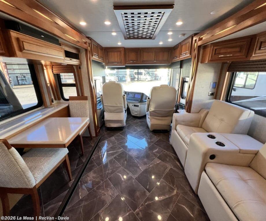 2019 New Aire 3345 by Newmar from La Mesa | RecVan - Davie in Davie, Florida
