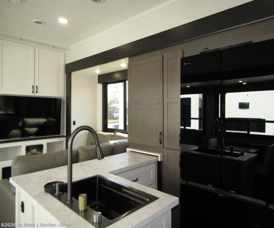 New 2026 Heartland Cyclone 3914 available in Davie, Florida