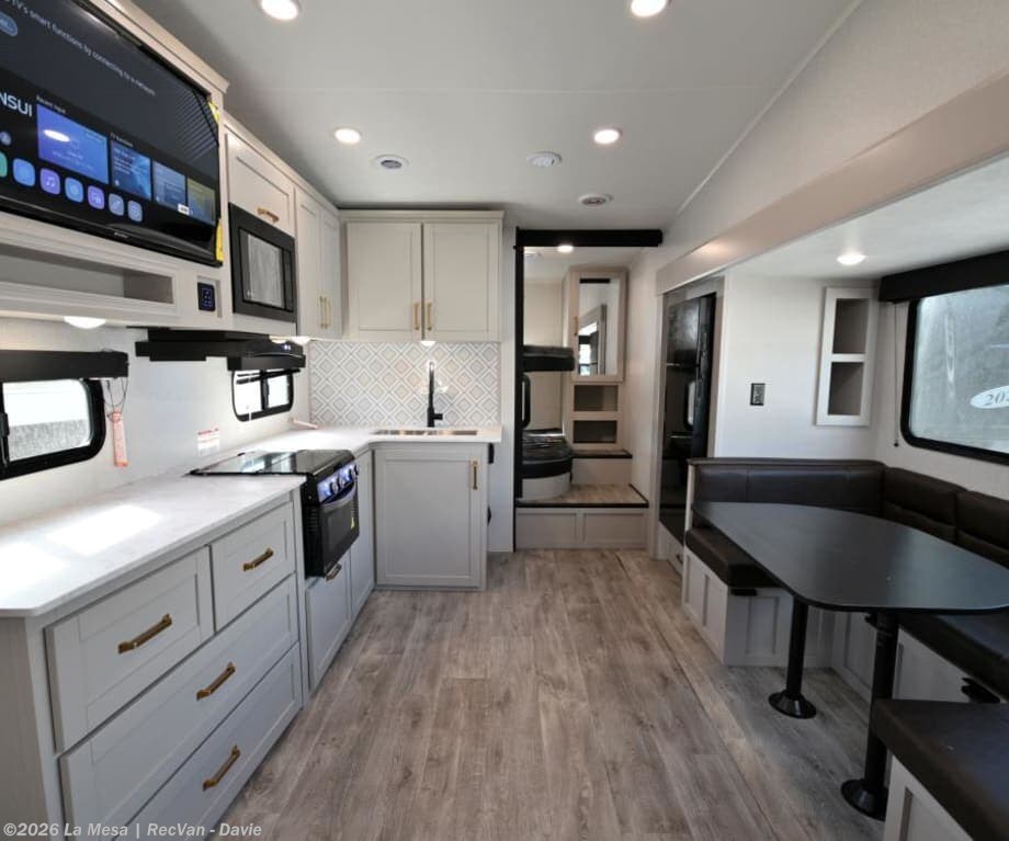 2026 Sundance XLT 28DB by Heartland from La Mesa | RecVan - Davie in Davie, Florida