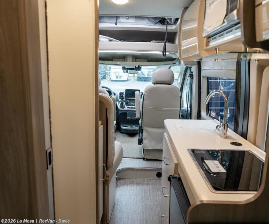 Used 2023 Thor Motor Coach Tellaro 20A-POP available in Davie, Florida