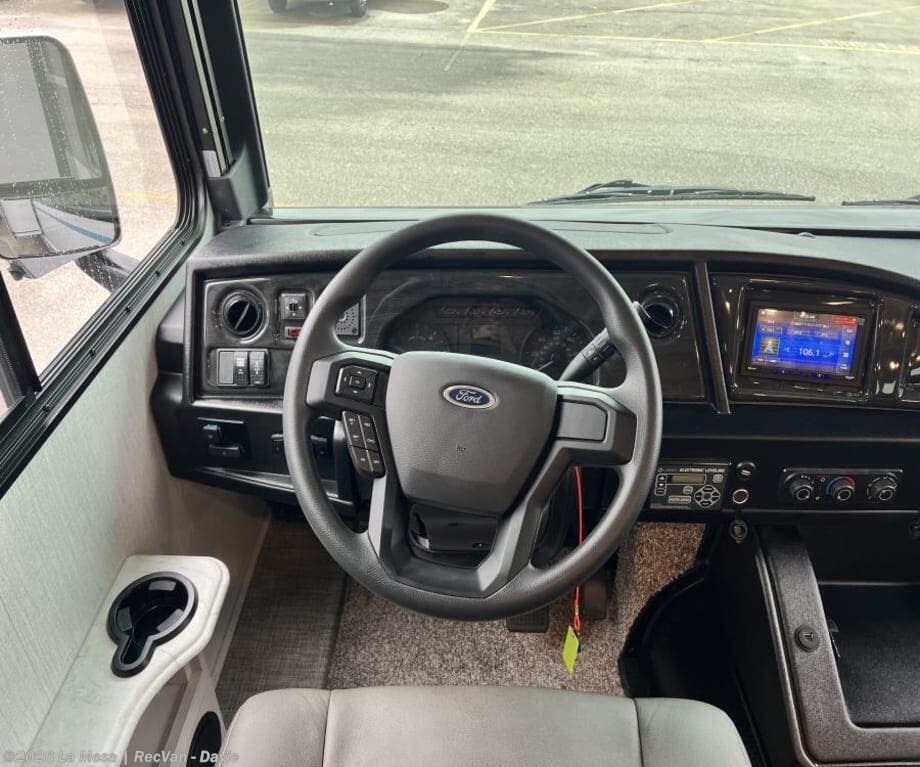 2026 Fleetwood Flair 28A - New Class A For Sale by La Mesa | RecVan - Davie in Davie, Florida