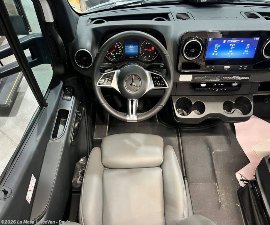 2026 Grand Design Lineage Series M 25FW-FBP - New Class C For Sale by La Mesa | RecVan - Davie in Davie, Florida