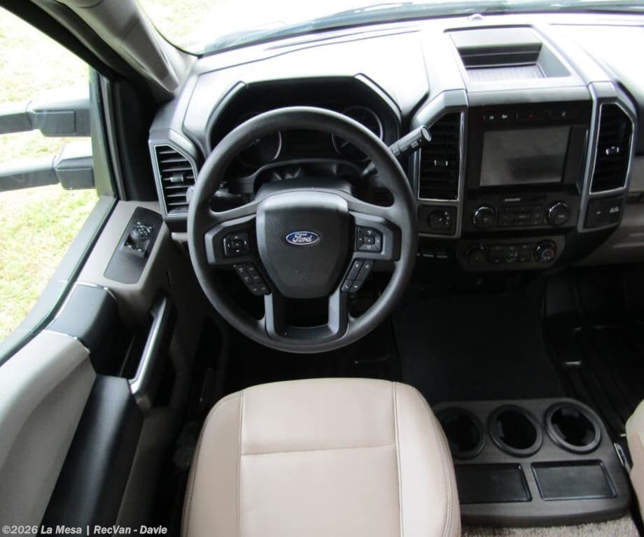 2022 Thor Motor Coach Magnitude SV34 - Used Class C For Sale by La Mesa | RecVan - Davie in Davie, Florida