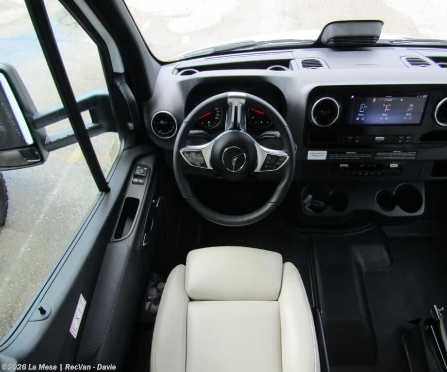 2026 Grand Design Lineage Series M 25TK-FBP - New Class C For Sale by La Mesa | RecVan - Davie in Davie, Florida