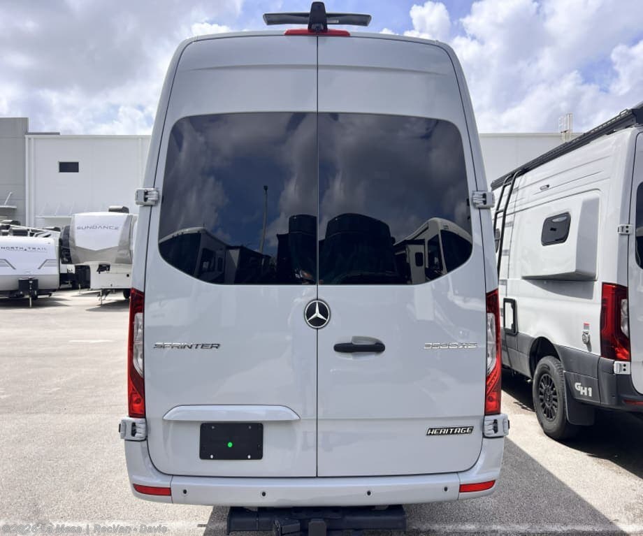 2026 Heritage MD4-HER-RWD by Midwest from La Mesa | RecVan - Davie in Davie, Florida