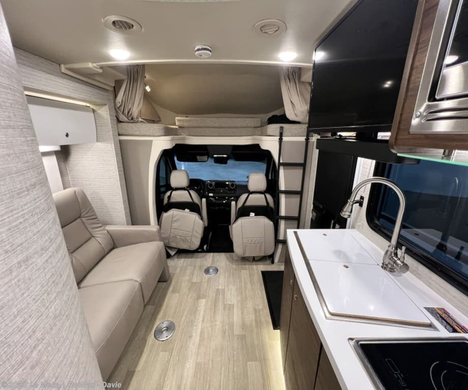2024 View 24V by Winnebago from La Mesa | RecVan - Davie in Davie, Florida