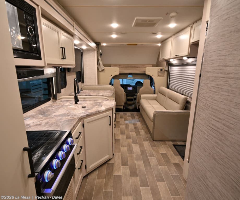 2022 Chateau 31WV by Thor Motor Coach from La Mesa | RecVan - Davie in Davie, Florida