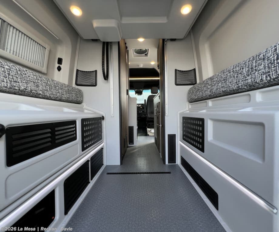 New 2026 Tiffin TIFFIN GH1-AB available in Davie, Florida