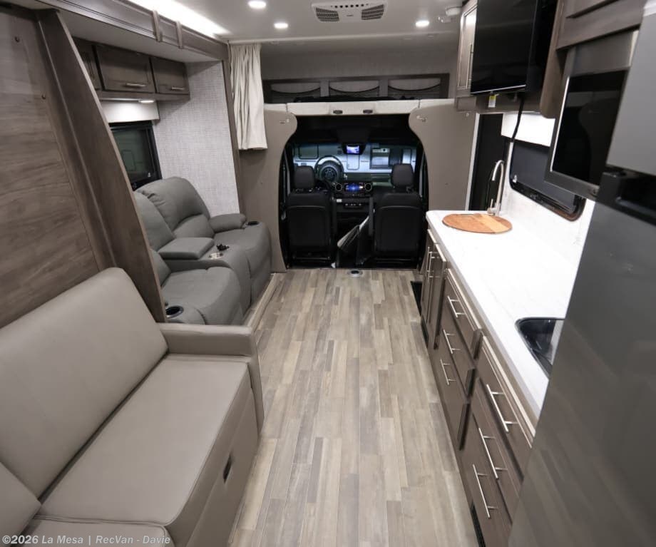 2025 Qwest SE 24R by Jayco from La Mesa | RecVan - Davie in Davie, Florida