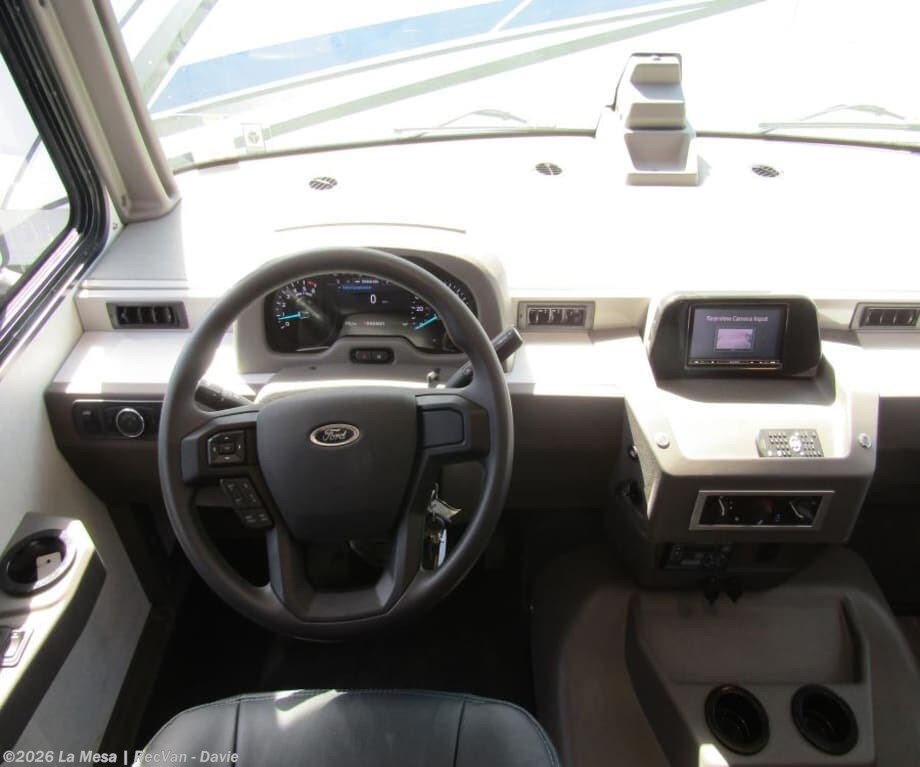 2025 Winnebago Vista WFE29NP - New Class A For Sale by La Mesa | RecVan - Davie in Davie, Florida