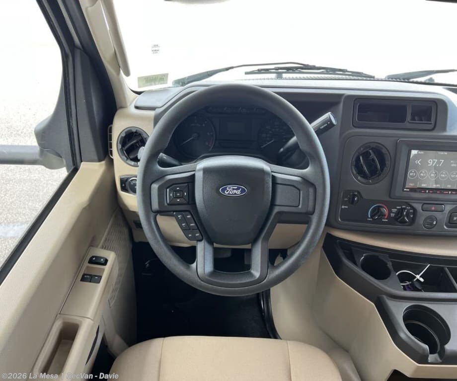 2026 Thor Motor Coach Chateau 19X - New Class C For Sale by La Mesa | RecVan - Davie in Davie, Florida