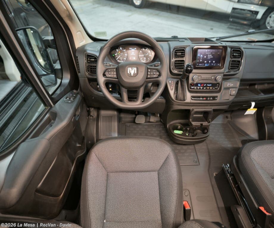 New 2027 Winnebago Solis Pocket BUT36A available in Davie, Florida