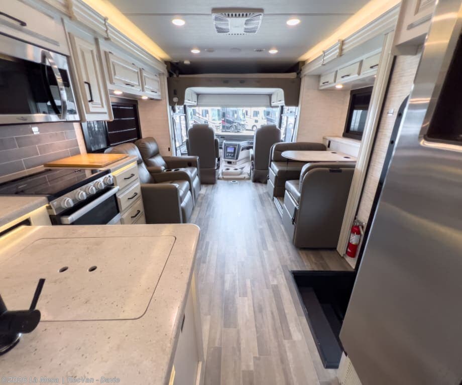 2023 Precept 31UL by Jayco from La Mesa | RecVan - Davie in Davie, Florida