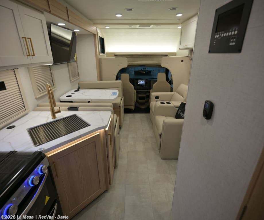 2027 Chateau 28Z by Thor Motor Coach from La Mesa | RecVan - Davie in Davie, Florida